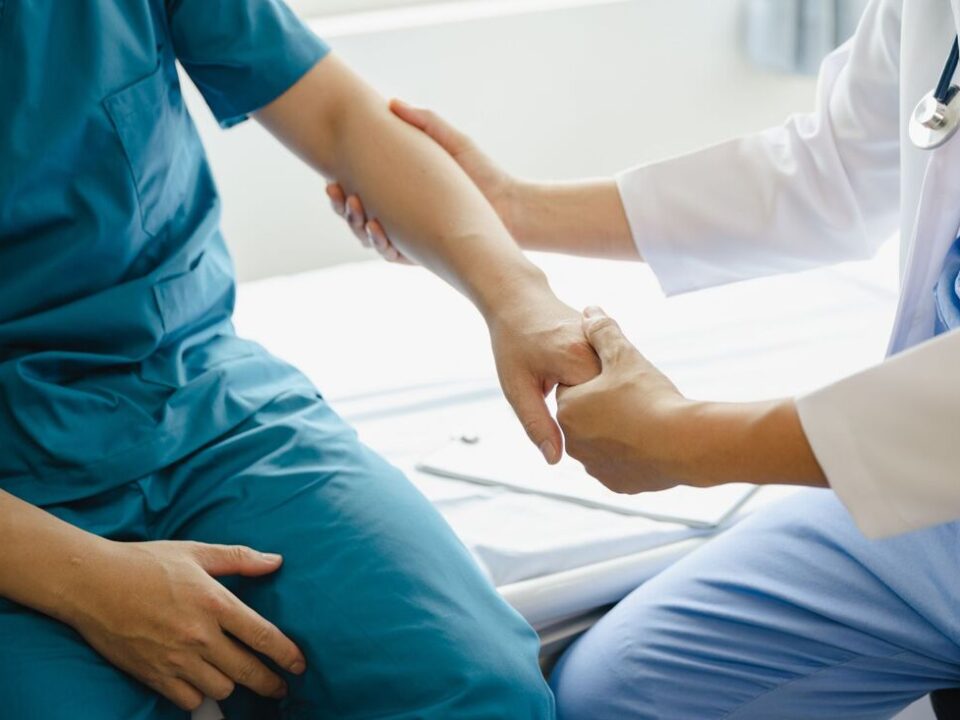 An Overview of Arthritis Treatment Options